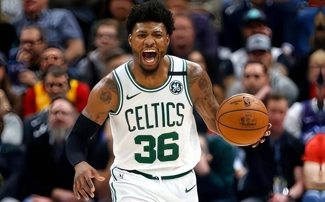 马库斯, 缺席开赛 马库斯, 缺席开赛