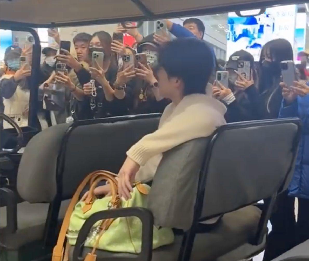 对粉丝们说, 动员的